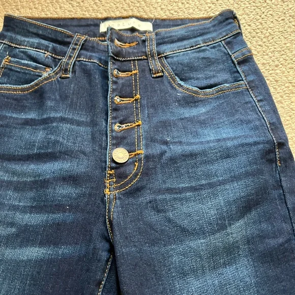 Jeans - Picture 4 of 4